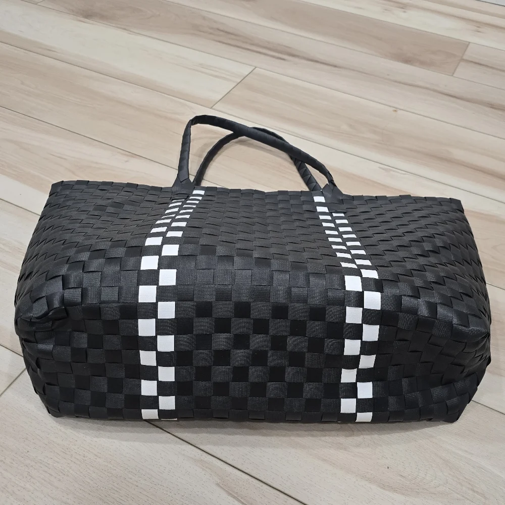 Kate Spade-Black+White Basket Weave-Woven Tote Beach Bag/Shopping/Travel